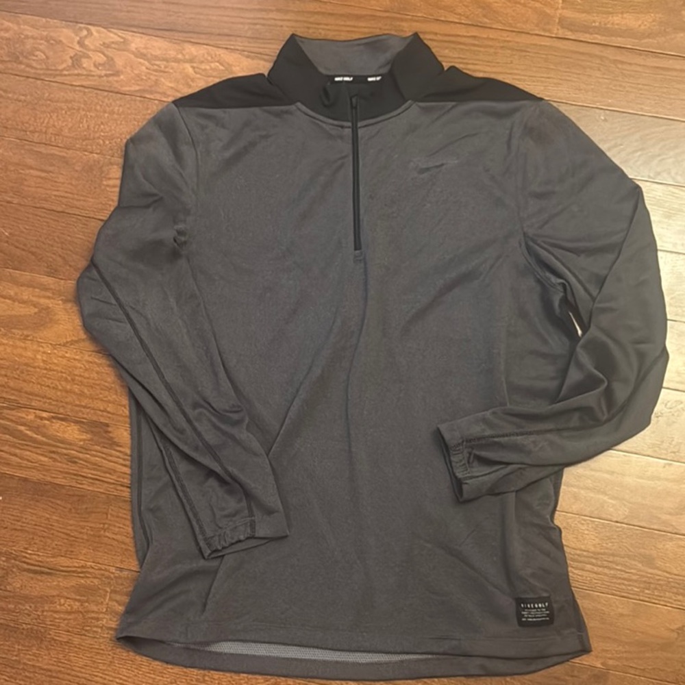 Nike Golf Gray Lightweight Athletic 1/2 Zip Pullover